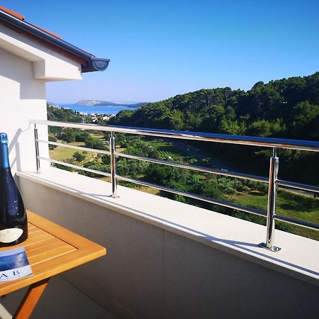 Memori Bed&Breakfast Раб Экстерьер фото